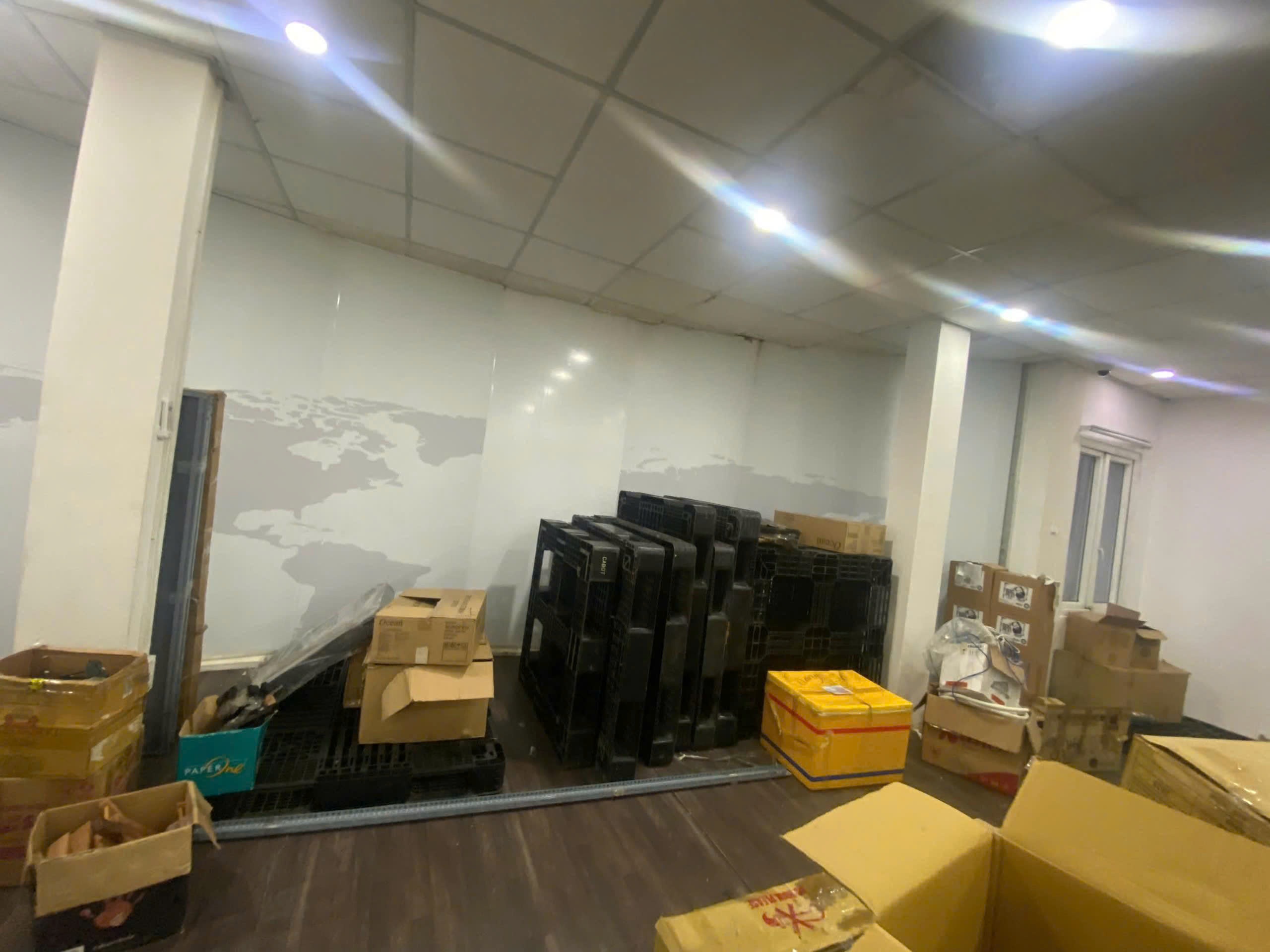 Rút hàng container 1