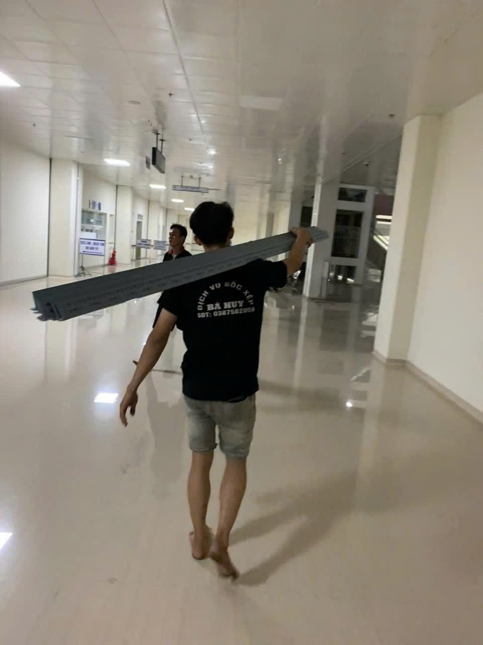 Bốc xếp kho xưởng 2